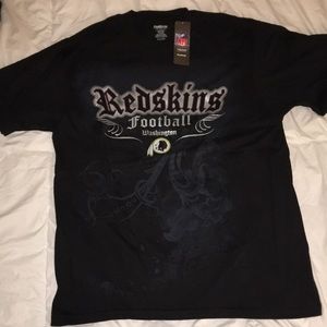 Reebok new with tags NFL Washington Redskins t shirt